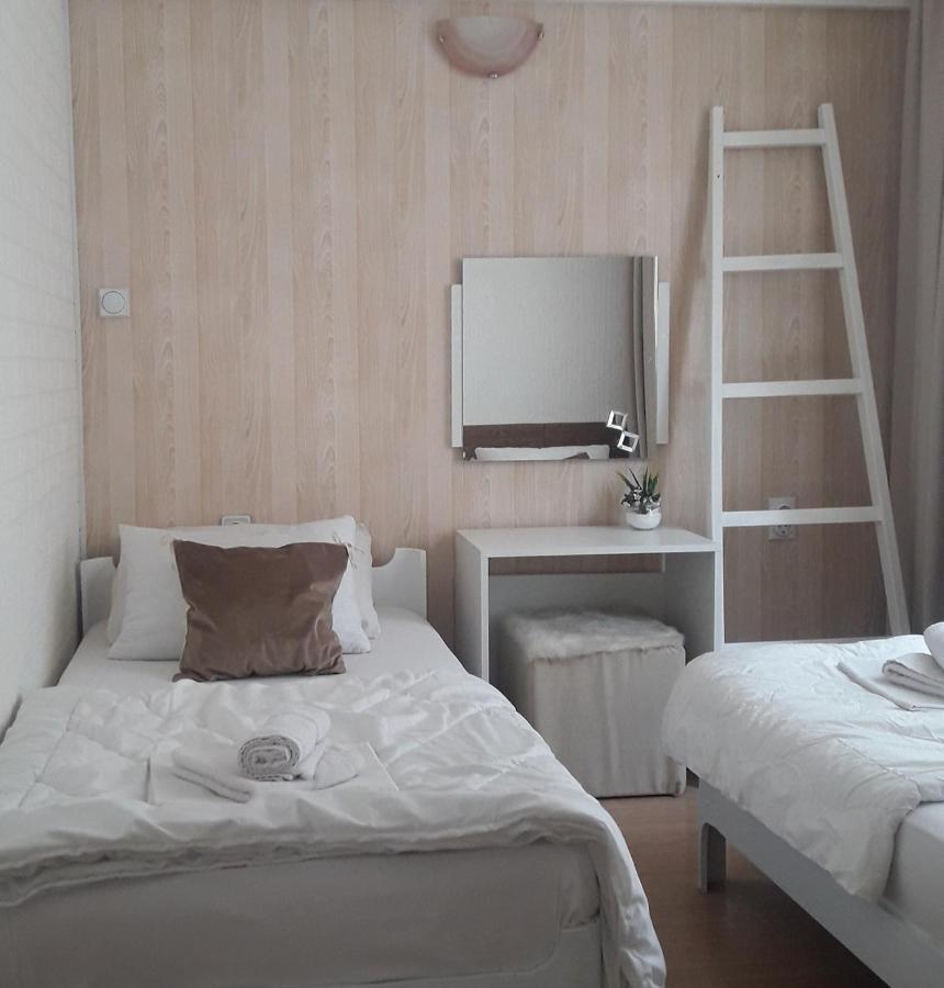 Apartmani Ni Exterior foto