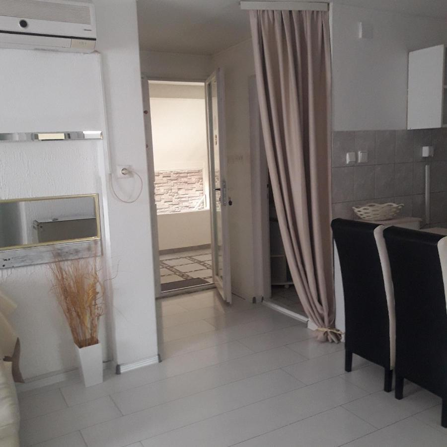 Apartmani Ni Exterior foto